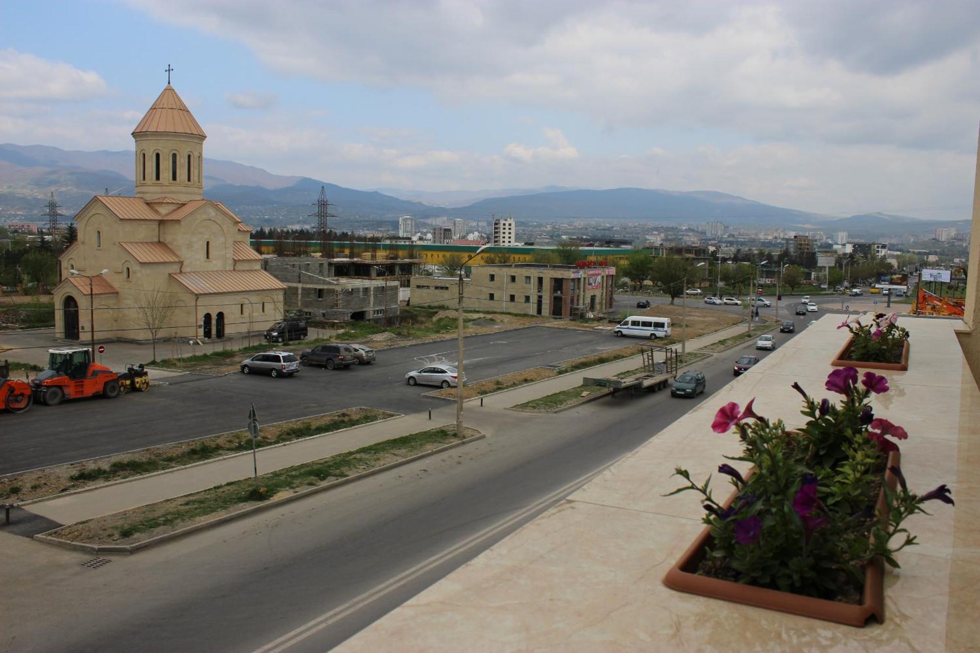 Liel Hotel Tbilisi ภายนอก รูปภาพ